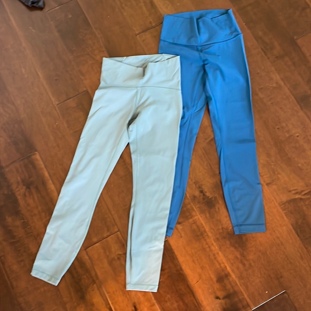 2 pack. Lululemon leggings